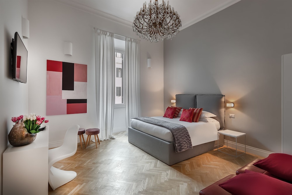 Deluxe Triple Room, City View photo 1