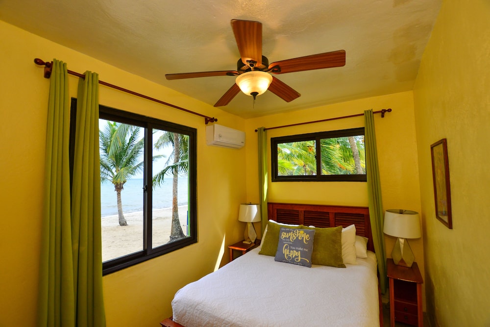 Superior Bungalow, 2 Bedrooms, Balcony, Beachfront