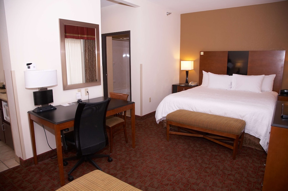 Suite, One King Bed - Photo 1