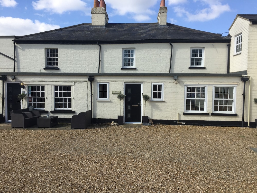 Family House, Ensuite, Courtyard View (Whitehouse Cottage)