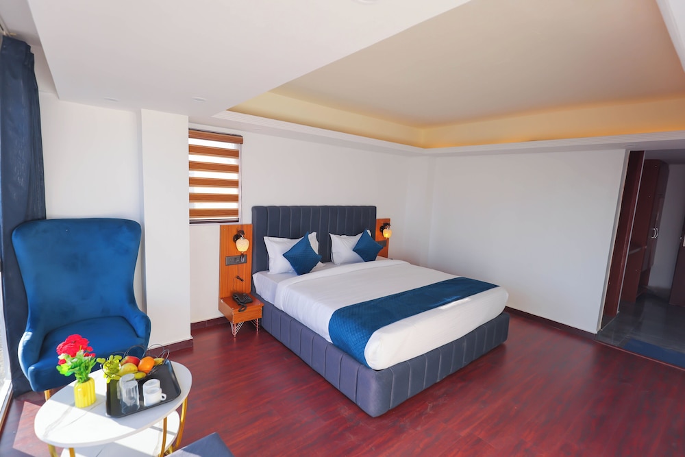 Superior Room, Mountain View