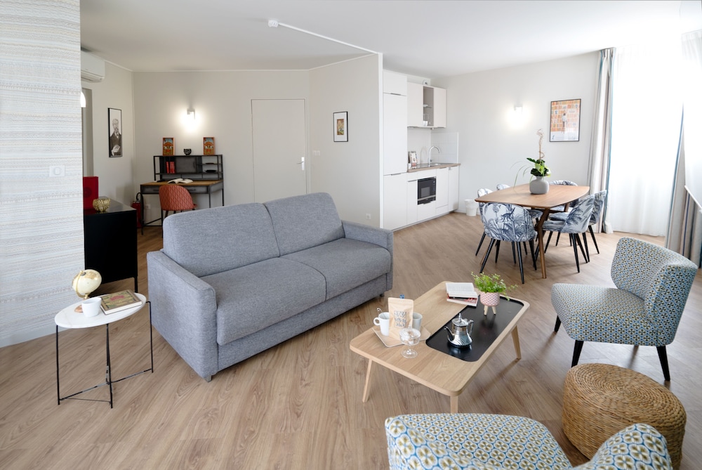 Family Apartment thumbnail 6