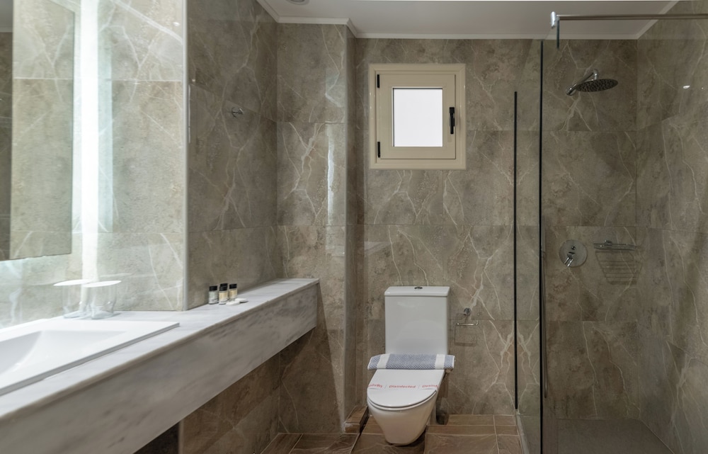 Junior Suite, Sea View - Photo 11