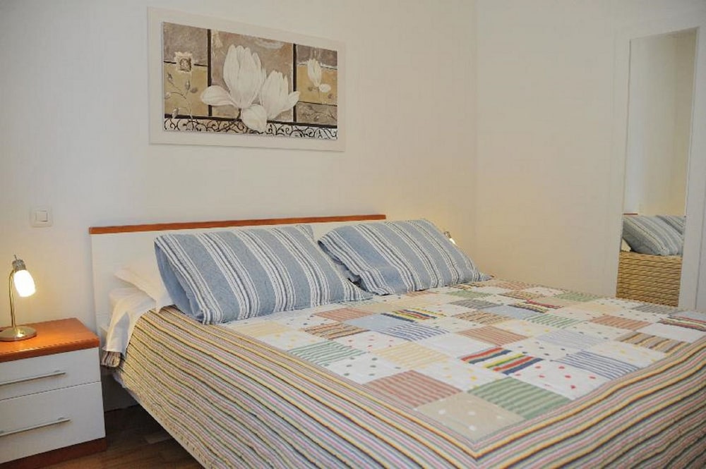 Apartment (Sonja - 10m from beach - A2-Zeleni(2+)
