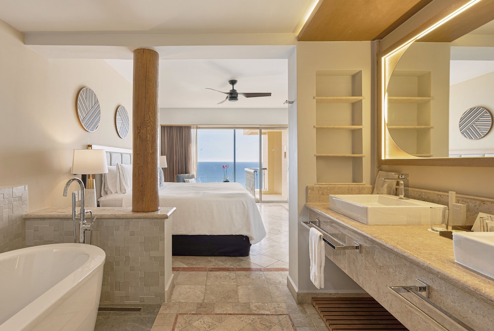 Family Suite - Photo 8