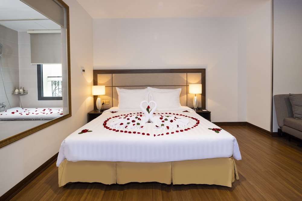 DAPHOVINA SUITE OCEAN VIEW - Photo 2