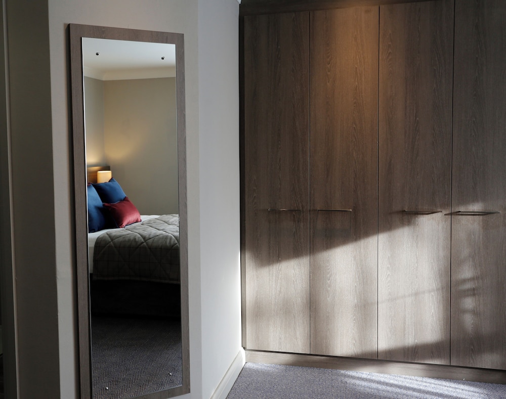 Standard Triple Room, Multiple Beds photo 3