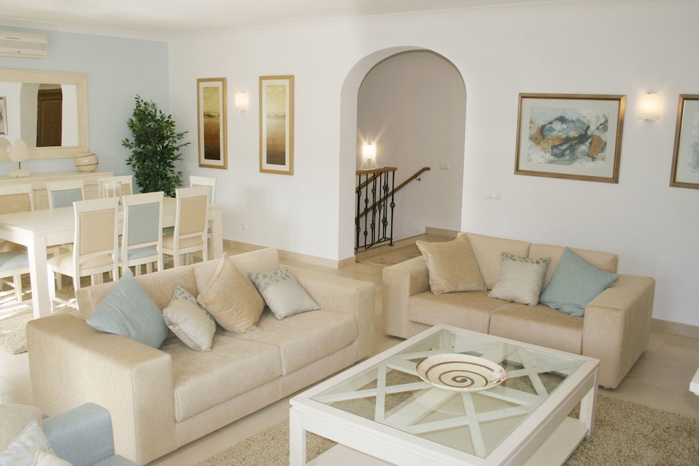 Deluxe Villa, 3 Bedrooms photo 1
