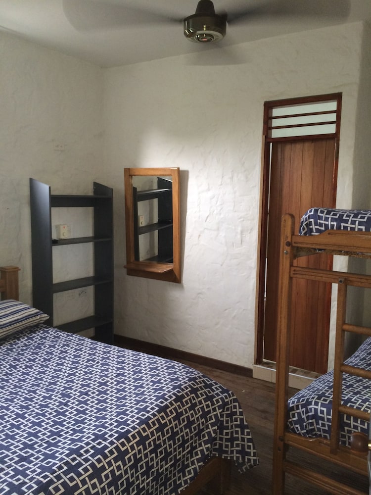Quadruple Room (With Fan) photo 2