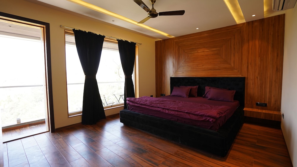 Premium Villa
