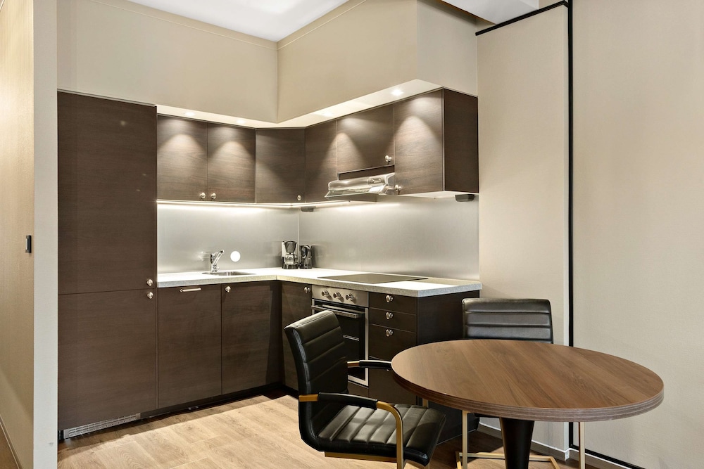 Standard Apartment, 2 Twin Beds, Non Smoking, Kitchen (with Sofabed) photo 3