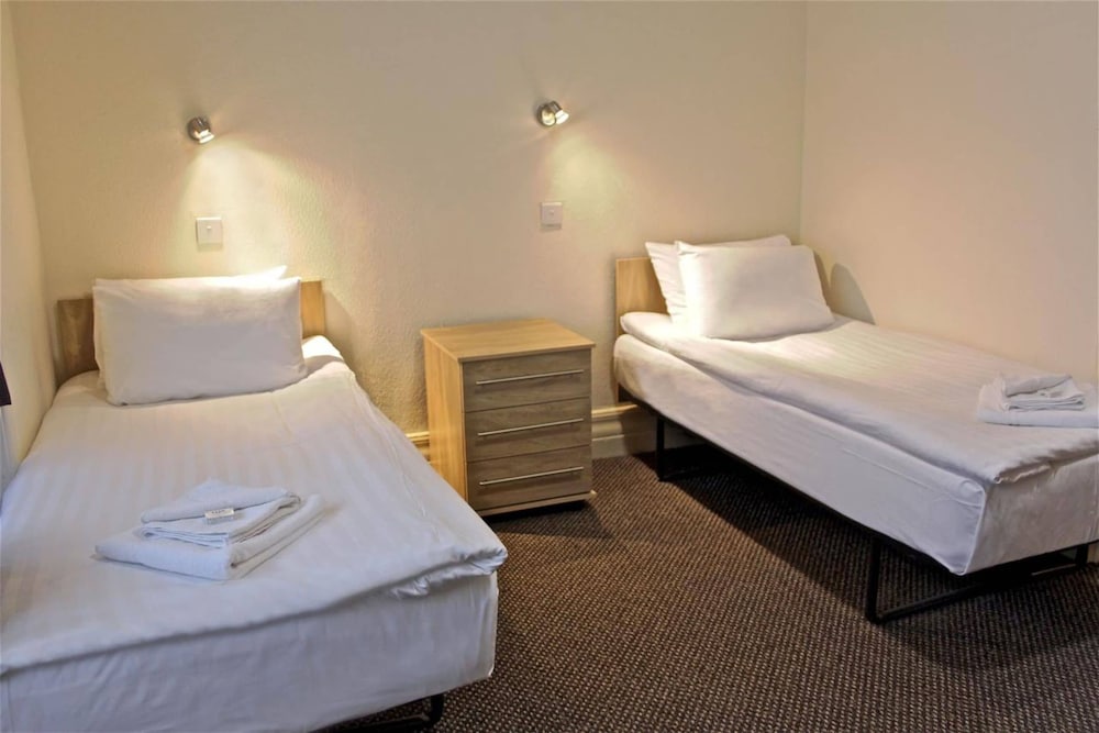 Standard Twin Room, 2 Twin Beds photo 1