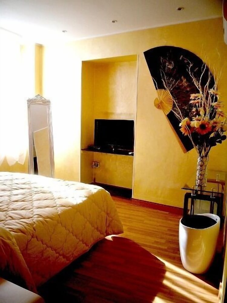 Triple Room - Photo 28