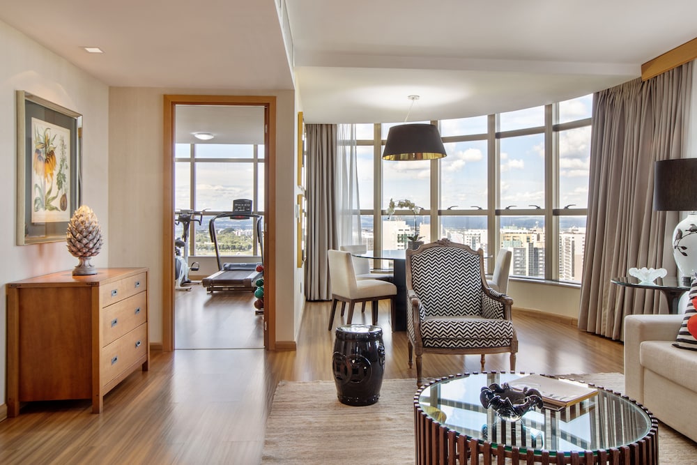 Penthouse (Suite) thumbnail 6