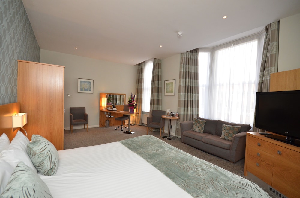 Executive Room, 1 King Bed, Non Smoking - Photo 3
