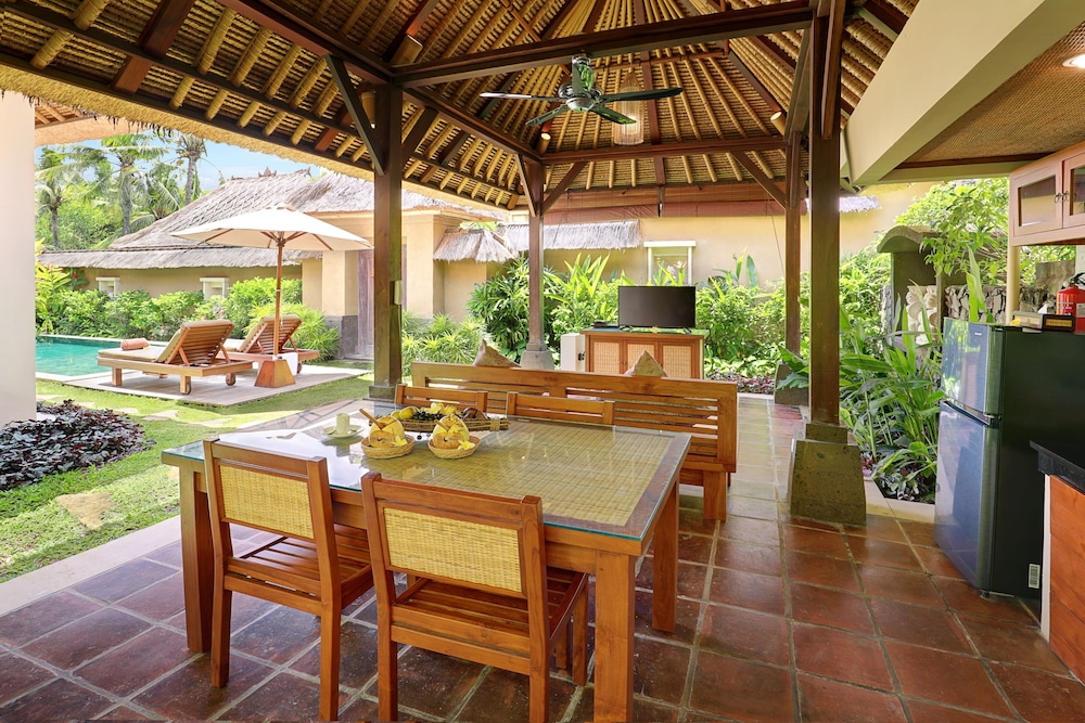 Two Bedroom Pool Villa (with Free Benefits) photo 3