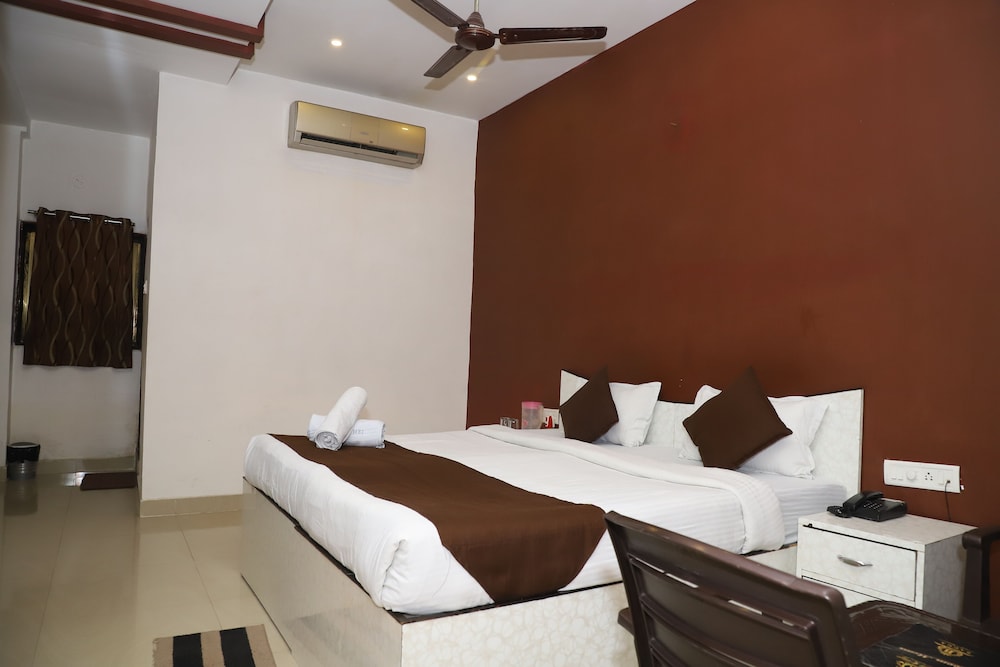 Premium Room - Photo 7