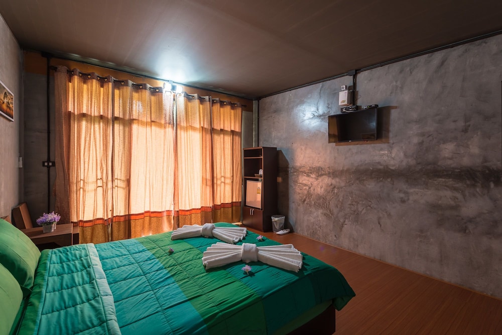 Deluxe Double Room photo 3