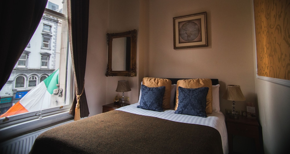 Standard Double Room photo 3