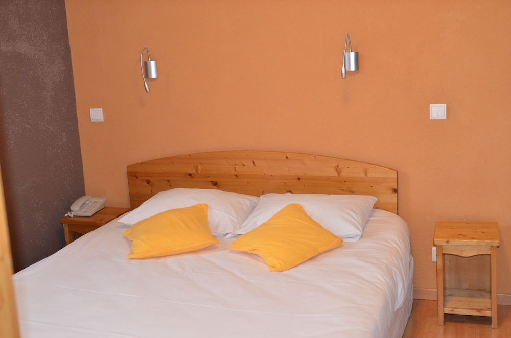 Triple Room, Multiple Beds, Non Smoking