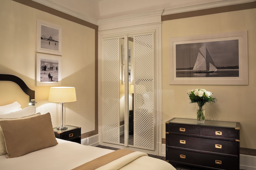 Executive Room, 1 Double Bed, City View photo 3