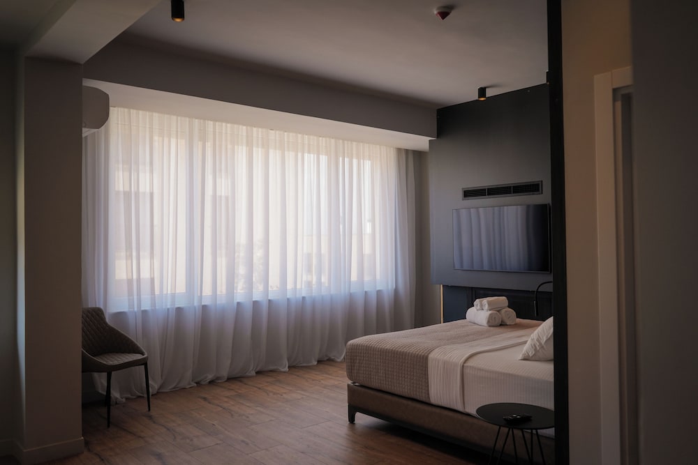 Junior Suite, City View photo 1