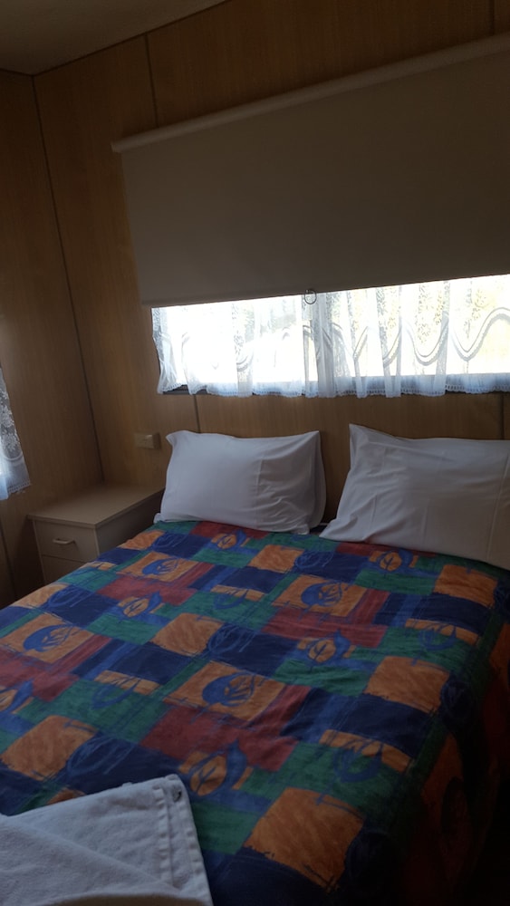 Standard Cabin photo 1