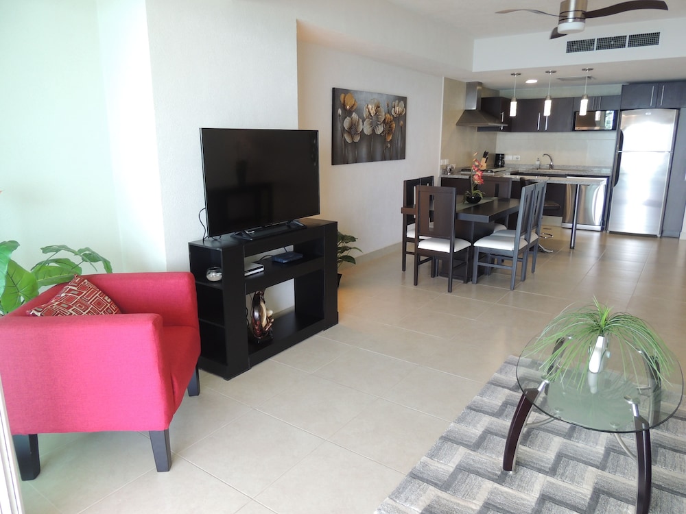 Apartment, 1 Bedroom (A10012) photo 3