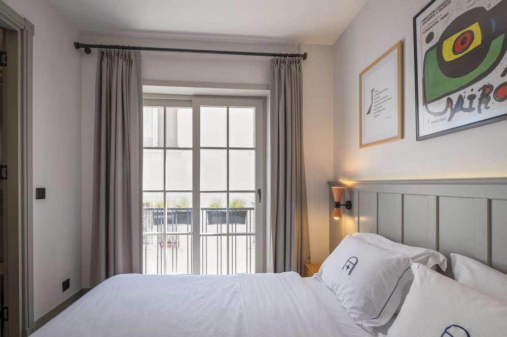 Standard Double Room - Photo 20