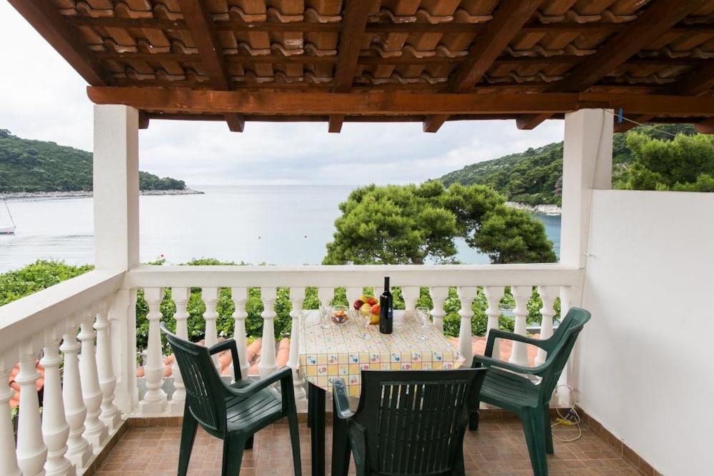 Triple Room, Terrace, Sea View photo 2