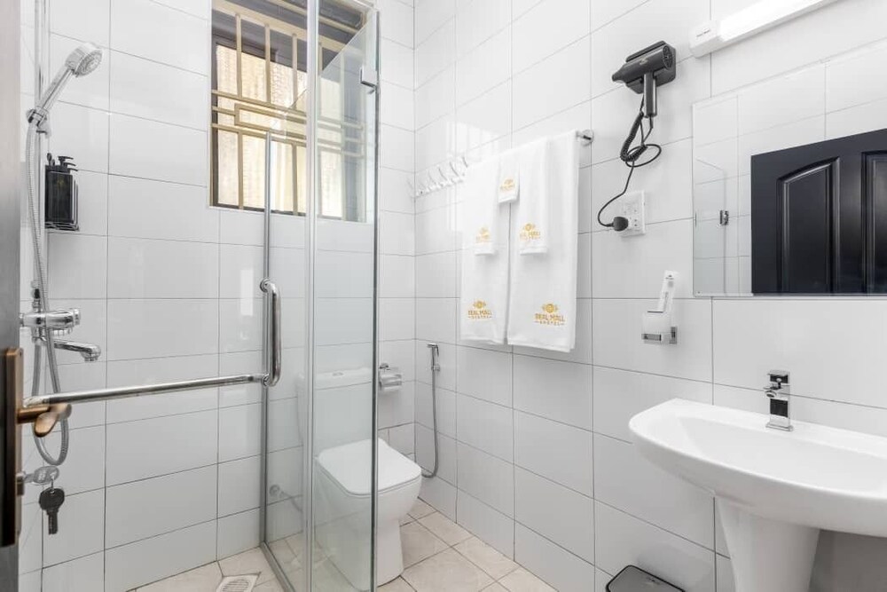 Single Room, Balcony, City View photo 2