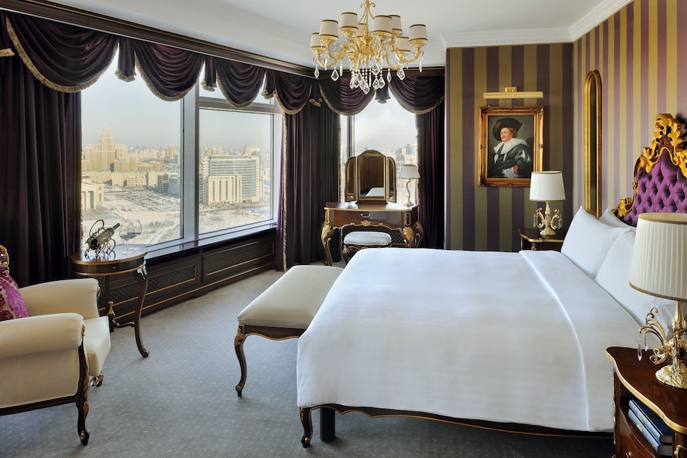 Presidential Room