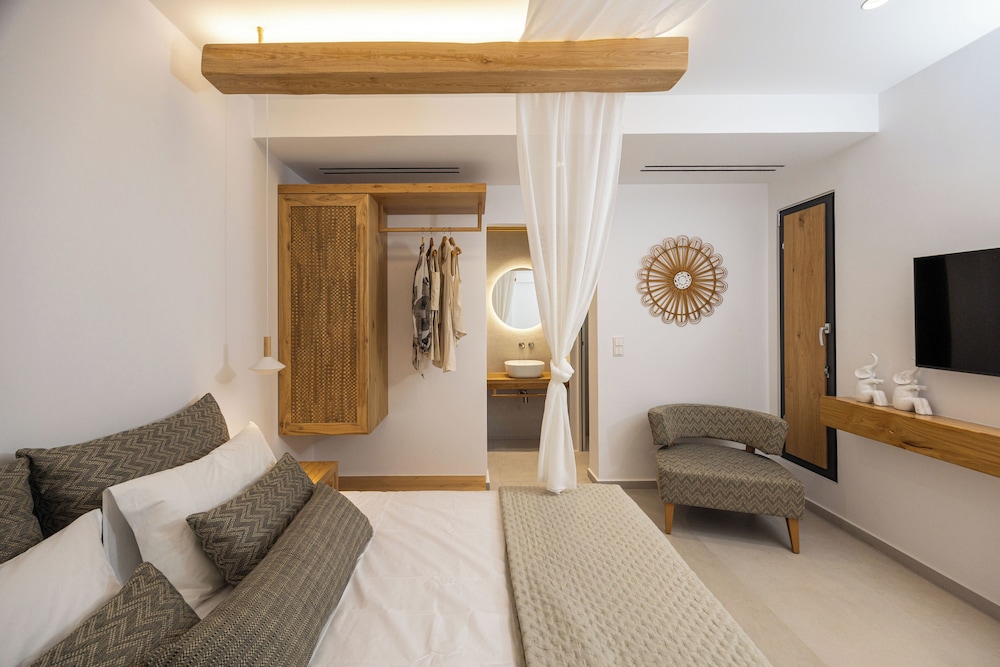 Luxury Villa, 2 Bedrooms, Private Pool photo 2