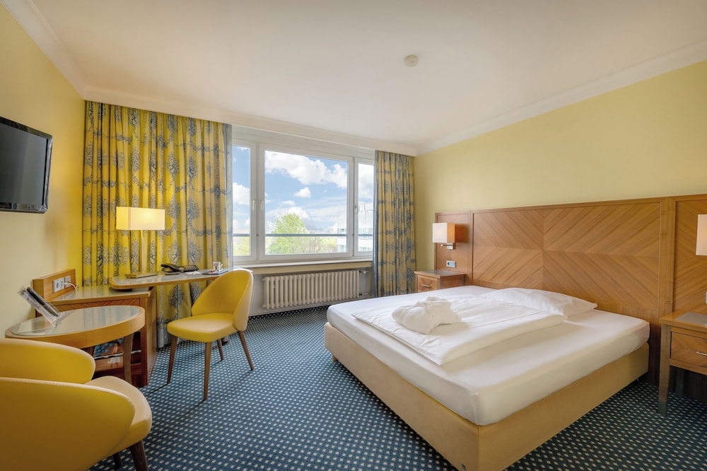 Deluxe Double or Twin Room - Photo 4