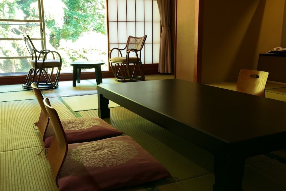 Japanese-style Room, Non Smoking - Photo 5