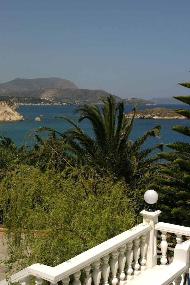 Quadruple Room, Sea View photo 2