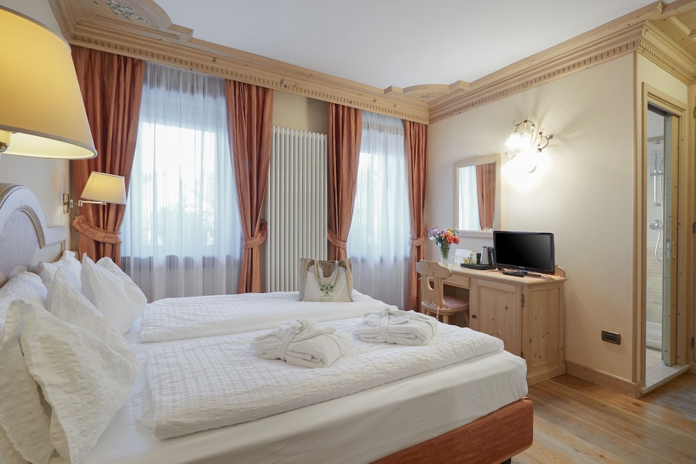 Standard Triple Room photo 2