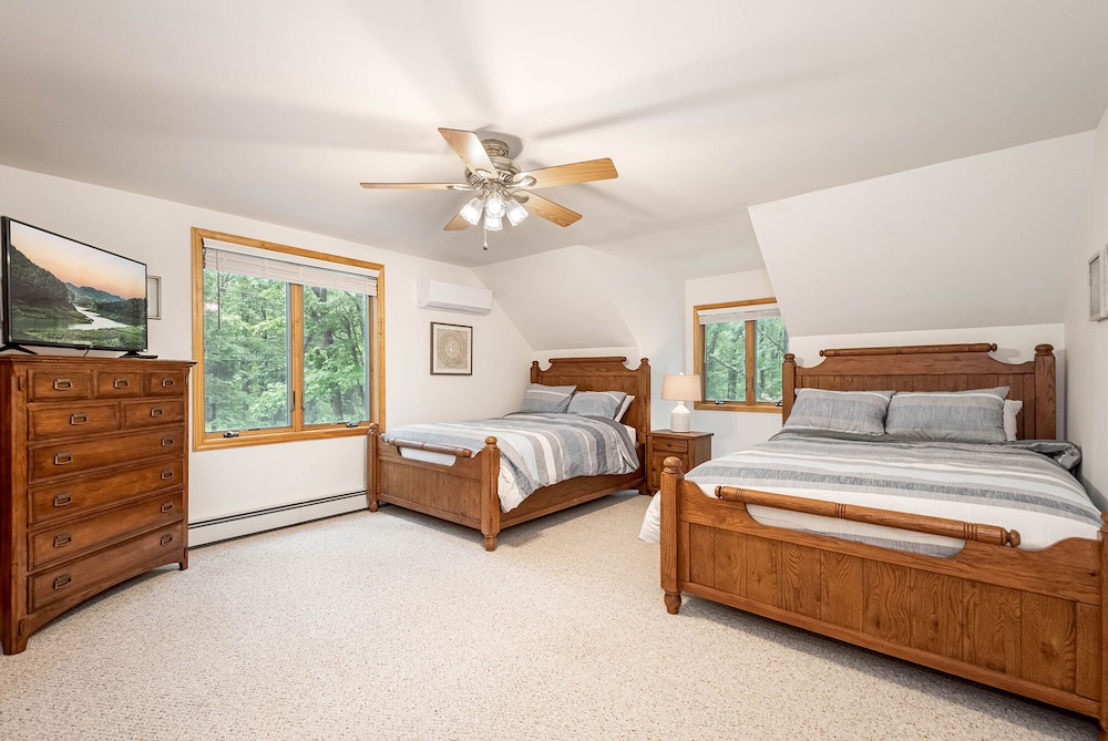 House (4 Bedrooms) photo 1