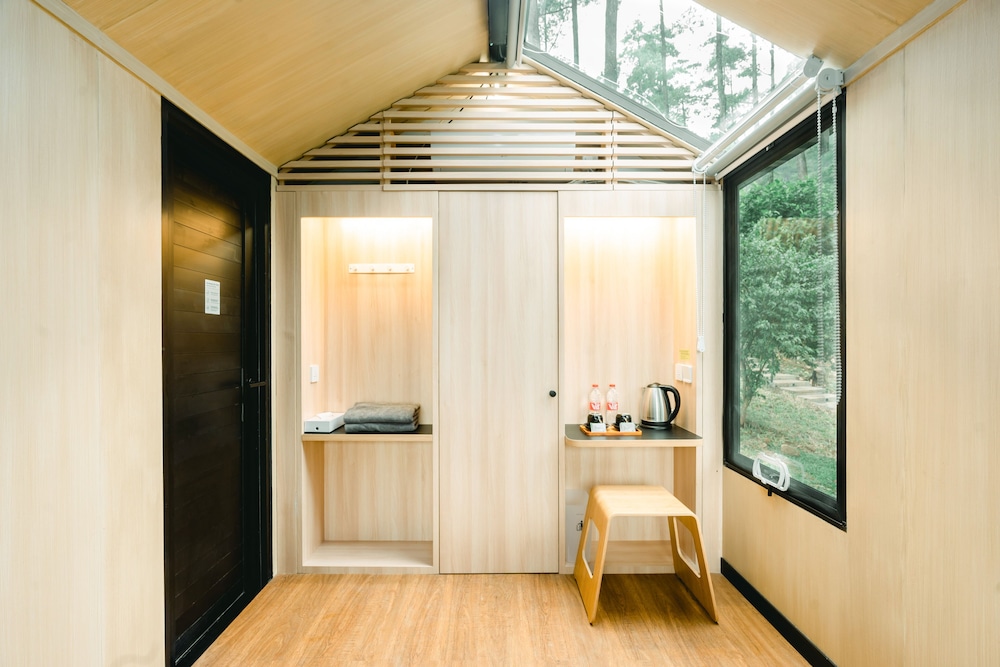 Deluxe Cabin - Photo 4