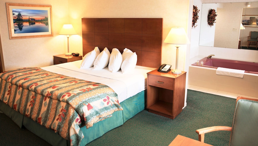 Suite, 1 King Bed, Hot Tub