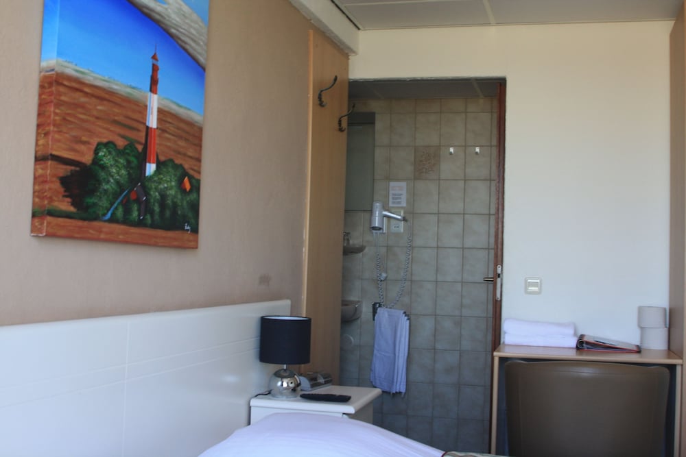 Basic Double or Twin Room, Ocean View