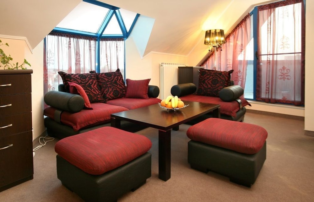 Classic Double or Twin Room photo 3