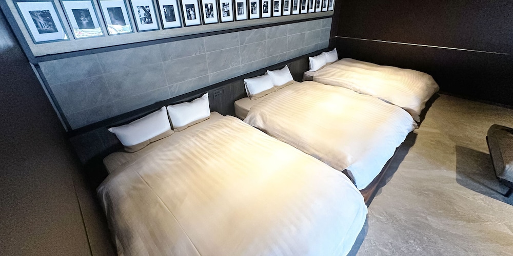 Club Triple Room photo 2