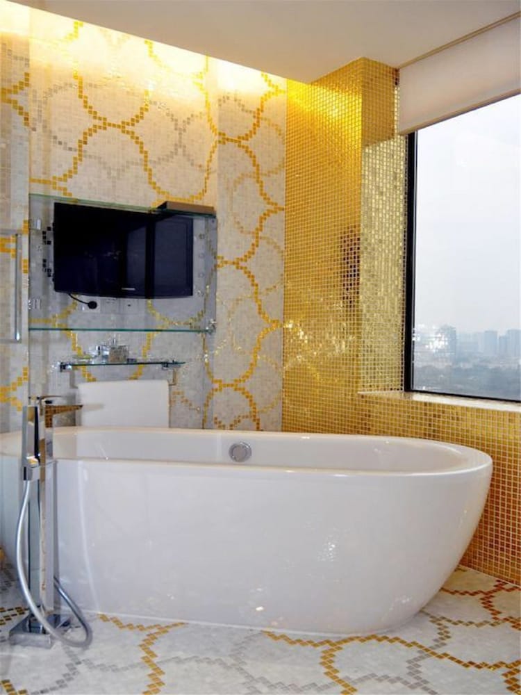 Executive Deluxe Room - Photo 2