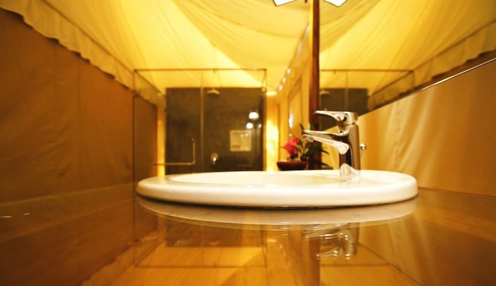 Luxury Glamping Tents photo 2