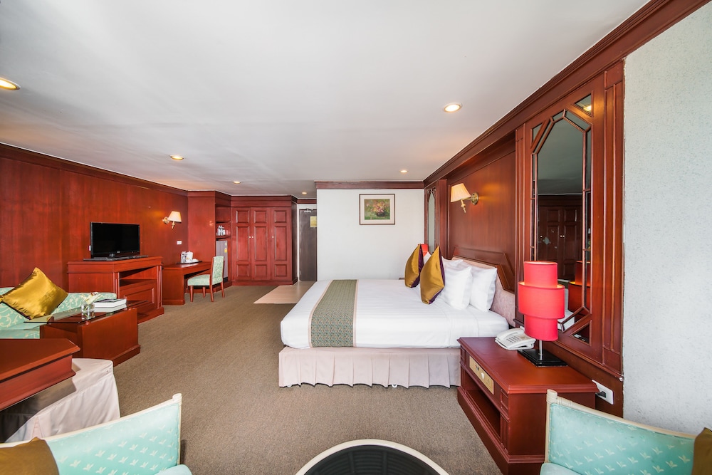 Deluxe Room - Photo 4