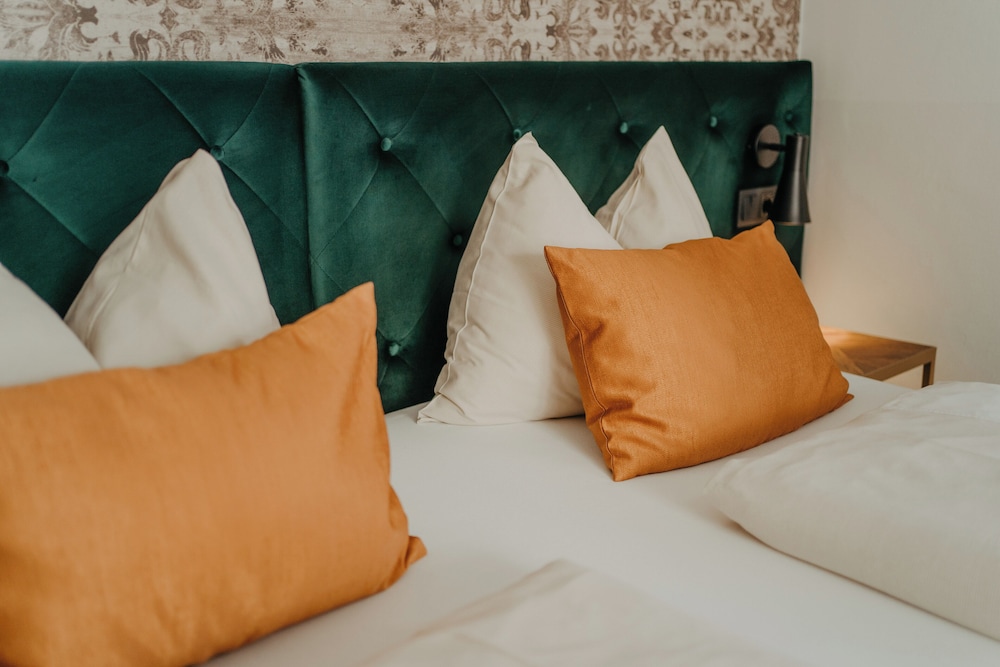 Standard Double Room, 1 Queen Bed - Photo 1
