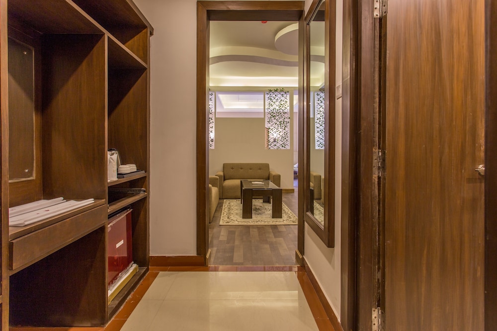 Executive Suite photo 3