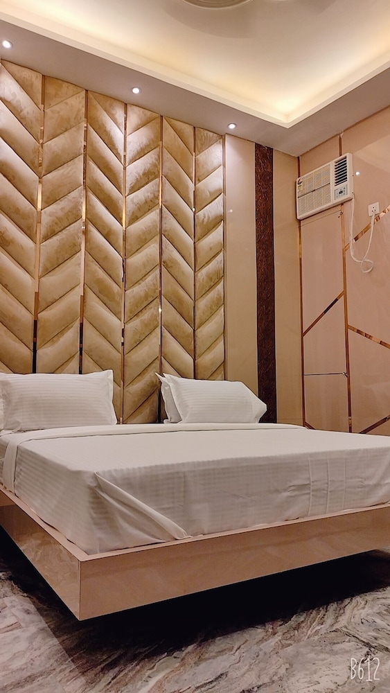 Luxury Double Room photo 2