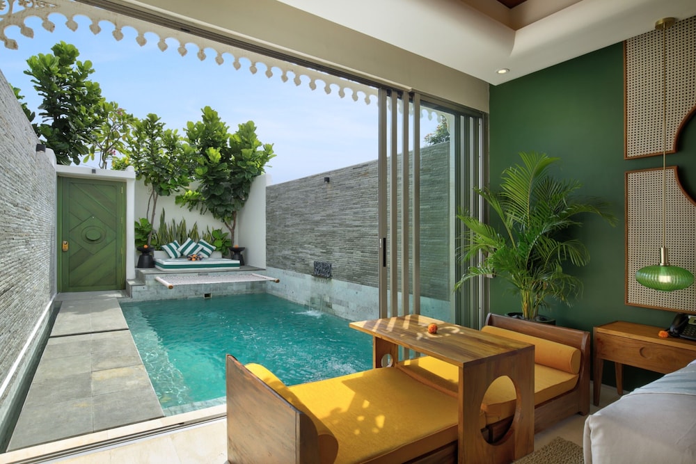 1 Bedroom Villa with Private Pool - Photo 25